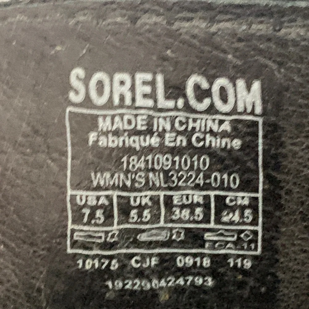 Sorel Women's Black Joanie Strappy Sandals. - Picture 4 of 9